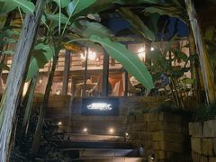 -铜锣湾·有麝自然香(重庆新天地店)