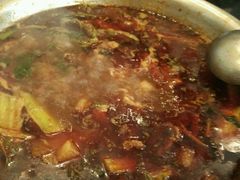 -周老三跷脚牛肉·全牛火锅(非遗传承店)