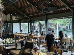 -喜洲吧·江畔老船厂·庭院餐厅(喜临院店)