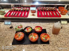 -咖啡苑自助餐厅·中国大饭店
