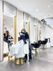 -Kraemer Paris  苏豪路易士·嘉玛发廊