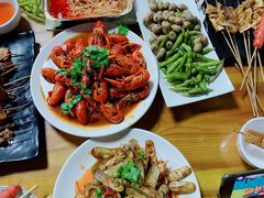 -兆辉木炭海鲜烧烤·海鲜小炒