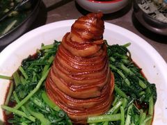 西湖宝塔肉-新白鹿餐厅(嘉兴八佰伴华府店)