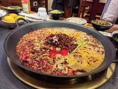 -沸炉重庆老火锅(军事博物馆店)