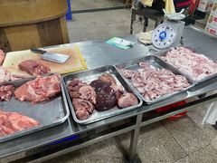 -标记美食新鲜猪杂(兴南大道店)