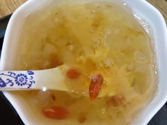 桃胶皂米银耳汤-景芳周大姐(国大城市广场店)