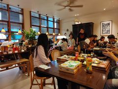 -银米·云南传统过桥米线(双廊黑金冠店)