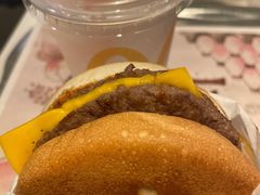 -麦当劳(世界城广场店)
