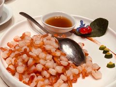 手剥河虾仁-蝶园·装修中(BFC外滩金融中心店)