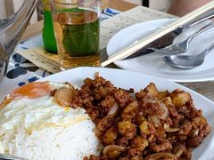 免治牛肉饭-雅憩花园餐厅