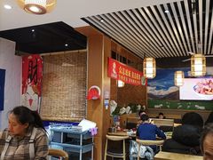 大堂-大头亮羊汤烩面·河南非遗(良乡总店)