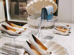 -莱尔斯丹展示厅(盈毅鞋厂店)