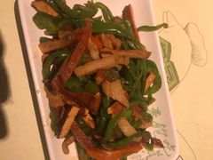 -老乡鸡(上海品尊国际中心店)