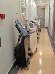 -广州健丽·去眼袋医疗美容机构