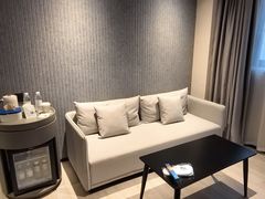 -成都东郊记忆理工大学轻居酒店