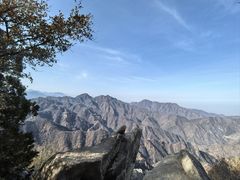 -抱龙峪