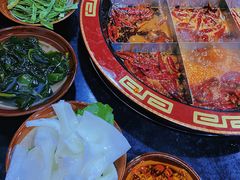 -谭记重庆老火锅(总店)