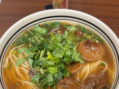 -小马牛肉面·牛骨熬制(南京博物院店)