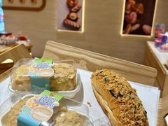 -85度C(生甜甜圈研究工坊·上海平凉店)