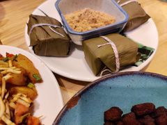 清镇竹叶小黄粑-贵凤凰贵州米粉(望京店)