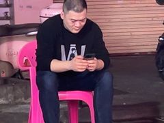 -辣出味岳阳特色烧烤·龙虾大排档(砂子塘总店)