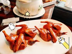 脆皮乳鸽-香樟花园新粤料理(无锡万象城店)