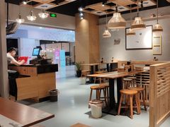 大堂-罗罐中米粉(人信汇店)