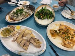 -粤·向群饭店(泮塘路店)