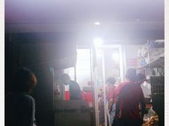 门面-黑皮酸菜鱼(三山街店)