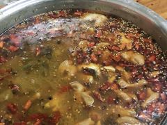 -黑皮酸菜鱼(三山街店)
