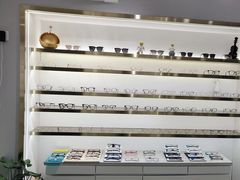 -视野联行眼镜蔡司·依视路官方授权店(顺城店)