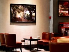 大堂-星巴克(扬州华懋购物中心A区店)