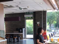 -麦当劳(欢乐谷店)