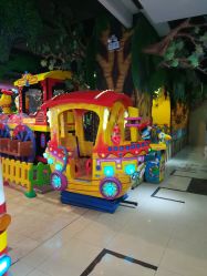 点击看大图 小火车-卡通尼·Safari非洲探索乐园·生日会(金桥国际商业广场店)