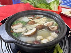 -花苑美食横琴生蚝火锅(拱北粤华路店)