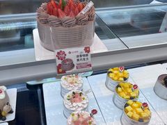 -花花卷卷·鲜食蛋糕(静安久光百货店)
