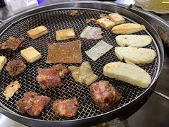 -彝人部落火盆烧烤(原内环足球场店)