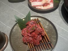 -草家酱蟹炭火烤肉店(珲春南路一店)