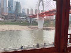 -小天鹅火锅·一线江景洪鼎旗舰店(洪崖洞店)