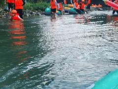 -雅鲁激流探险漂流