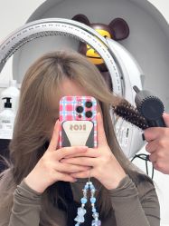 -PE SALON