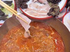 -毛辣果·贵州红酸汤牛肉火锅(西单店)