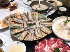 -红鼎豆捞·非遗鲍皇汤火锅(宝丰路店)