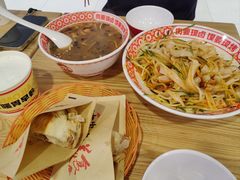 -漠漠家·凉皮·中式汉堡(中山公园店)