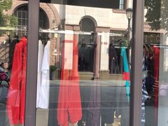 -BALENCIAGA(比斯特苏州购物村店)