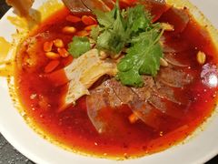 -万重锦·人文川菜馆(骡马市店)