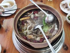 -广味炭炉鸡煲(宝业路分店)
