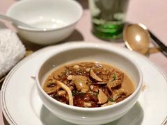 沙蒜烧豆面-新荣记(BFC外滩金融中心店)