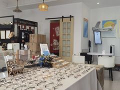 -肆兮眼镜·蔡司·徕卡战略合作店(大坪店)