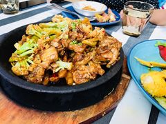 川味石锅牛蛙-Aqua Oasis 水天堂(石路天虹店)